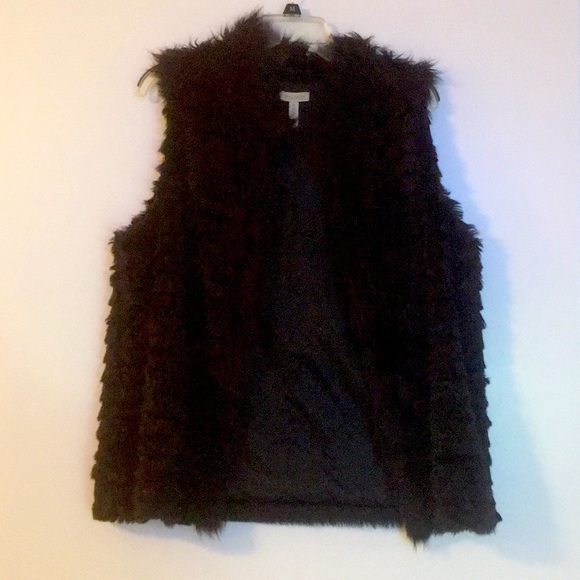 Madison Black Faux Vest - Picture 2 of 5